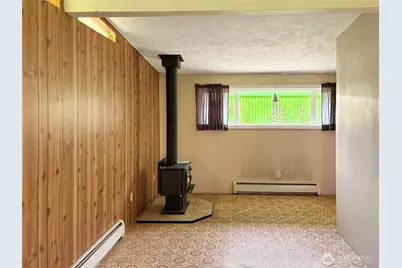 8209 144th Place SE, Newcastle, WA 98059 - Photo 34