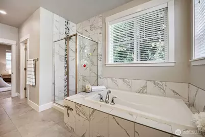 24356 NE 15th Way, Sammamish, WA 98074 - Photo 28