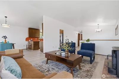 1816 W 6th Street, Port Angeles, WA 98363 - Photo 8