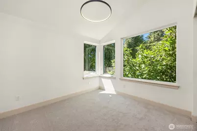 1257 NE 100th Street, Seattle, WA 98125 - Photo 10