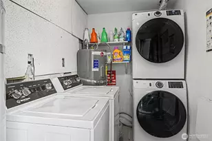4111 Whitman Ave N, Seattle, WA 98103 - Photo 14