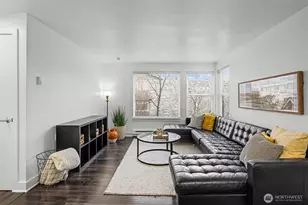 4111 Whitman Ave N, Seattle, WA 98103 - Photo 2