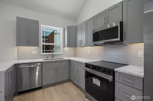 2623 Grand Ave, Everett, WA 98201 - Photo 8