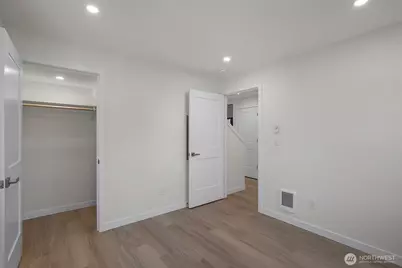 2623 Grand Ave #C, Everett, WA 98201 - Photo 16
