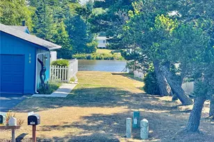 701 Edgewood Ave NE, Ocean Shores, WA 98569 - Photo 4