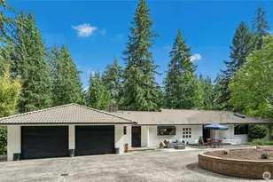 18411 40th Pl NE, Lake Forest Park, WA 98155 - Photo 2