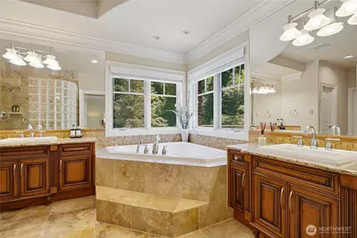 24282 SE 147th Place, Issaquah, WA 98027 - Photo 24