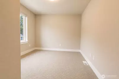 18532 Meridian Ave SE, Bothell, WA 98012 - Photo 24