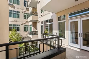 2030 Western Ave, Seattle, WA 98121 - Photo 32