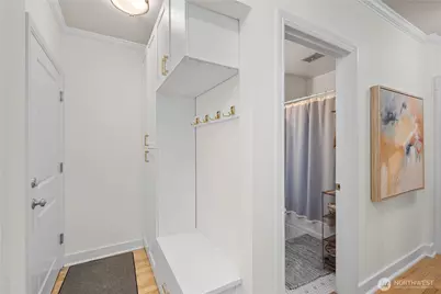 2203 Yale Avenue E #B1, Seattle, WA 98102 - Photo 20