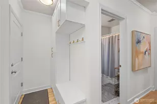 2203 Yale Ave. E., Seattle, WA 98102 - Photo 20