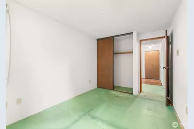 12528 NE 117th Place #E1, Kirkland, WA 98034 - Photo 10