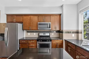 13415 46th Ave SE, Bothell, WA 98012 - Photo 12