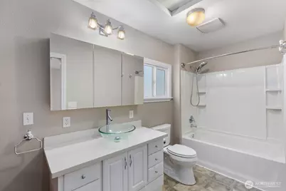 15507 56th Avenue W, Edmonds, WA 98026 - Photo 10