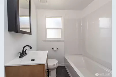1316 S Laurel Street, Port Angeles, WA 98362 - Photo 6