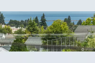 1316 S Laurel Street, Port Angeles, WA 98362 - Photo 2
