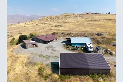 47 Barn Dance Drive, Pateros, WA 98846 - Photo 2