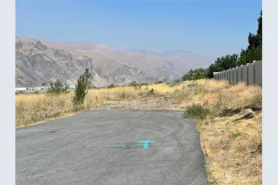 315 NW Deep River Crt, East Wenatchee, WA 98802 - Photo 14
