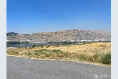 315 NW Deep River Crt, East Wenatchee, WA 98802 - Photo 16