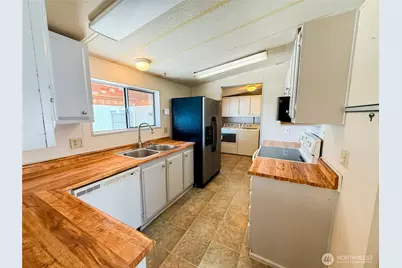 1701 E Burr Avenue #35, Moses Lake, WA 98837 - Photo 10