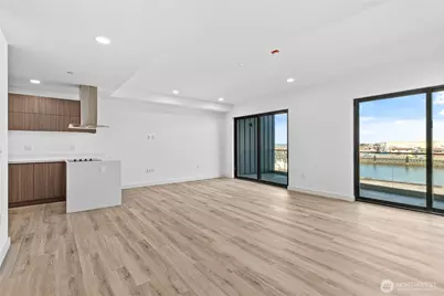 1019 Granary Avenue #304, Bellingham, WA 98225 - Photo 2