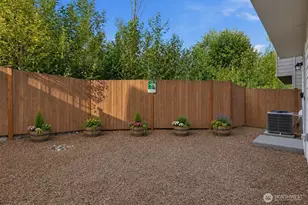 309 207th Pl SE, Bothell, WA 98012 - Photo 36