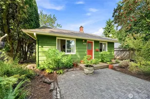 9223 21st Ave SW, Seattle, WA 98106 - Photo 2