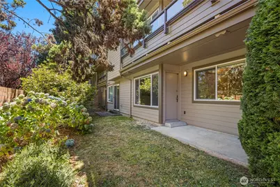 6055 35th Avenue SW #107, Seattle, WA 98126 - Photo 6