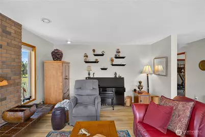 1800 Skyline Way #206, Anacortes, WA 98221 - Photo 14