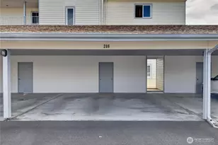 1800 Skyline Way, Anacortes, WA 98221 - Photo 32