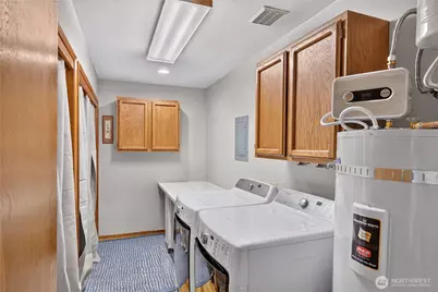 1800 Skyline Way #206, Anacortes, WA 98221 - Photo 30