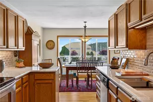 1800 Skyline Way, Anacortes, WA 98221 - Photo 24