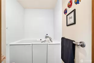 1800 Skyline Way, Anacortes, WA 98221 - Photo 28