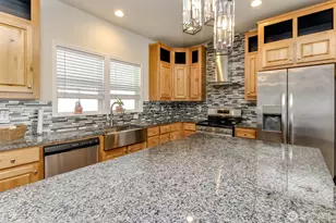 2101 S 324th St, Federal Way, WA 98003 - Photo 4