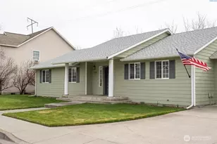 604 SE Mockingbird, College Place, WA 99324 - Photo 1