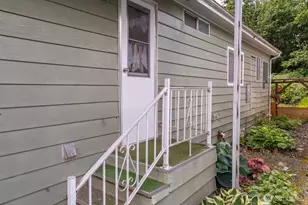 1121 244th Street SW, Bothell, WA 98021 - Photo 6