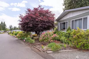 1121 244th Street SW, Bothell, WA 98021 - Photo 4
