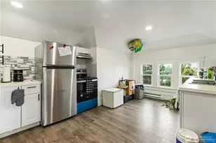 321 N 4th St, Mount Vernon, WA 98273 - Photo 10