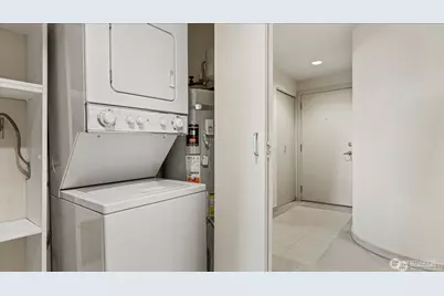 1231 5th Avenue N #202, Seattle, WA 98109 - Photo 26