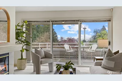 1231 5th Avenue N #202, Seattle, WA 98109 - Photo 10