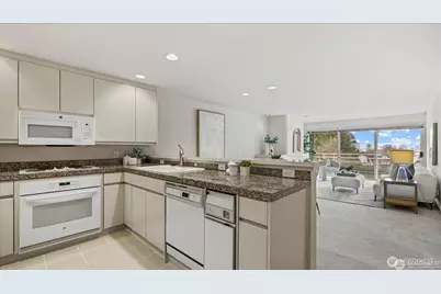 1231 5th Avenue N #202, Seattle, WA 98109 - Photo 20