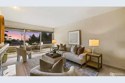 1231 5th Avenue N #202, Seattle, WA 98109 - Photo 2