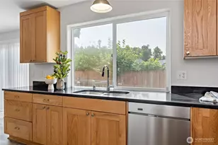 8724 134th St Ct E, Puyallup, WA 98373 - Photo 12