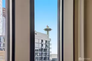 910 Lenora St, Seattle, WA 98121 - Photo 10