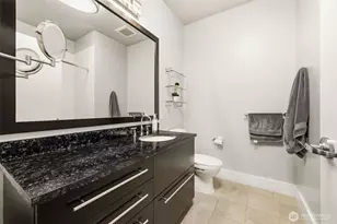 910 Lenora St, Seattle, WA 98121 - Photo 30