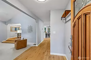1011 16th Ct, Mukilteo, WA 98275 - Photo 4