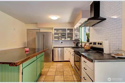 601 NE 108 Street, Vancouver, WA 98685 - Photo 8