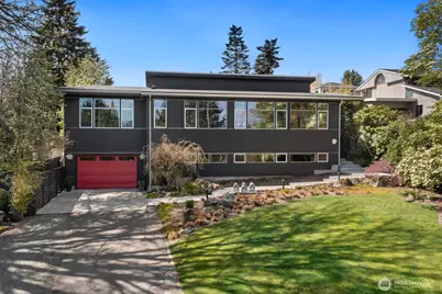 1549 Magnolia Way W, Seattle, WA 98199 - Photo 2