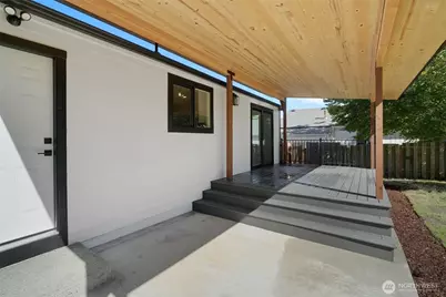 2819 Louise Avenue W, University Place, WA 98466 - Photo 22