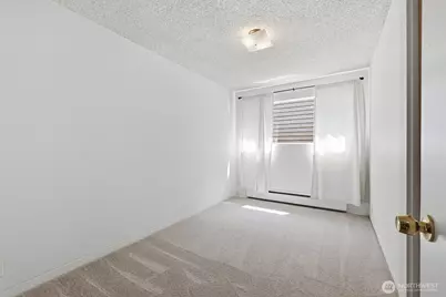 2657 Thorndyke Avenue W, Seattle, WA 98199 - Photo 12